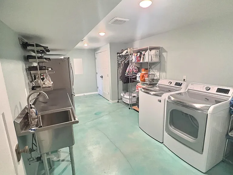 4520 John Luhr Rd NE — Photo 26