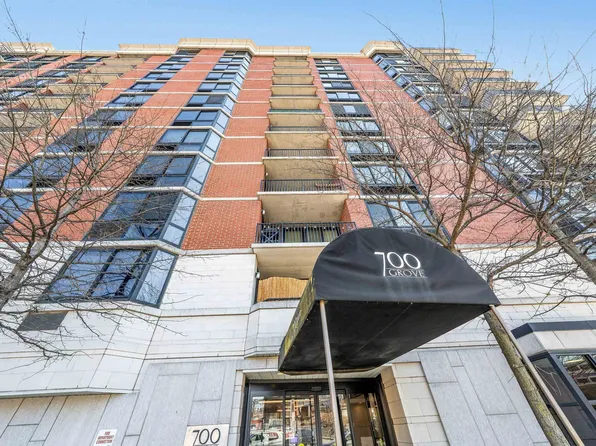 700 Grove Street image 1 of 34