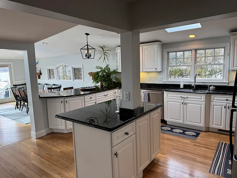 7 Water St #1 — Photo 10