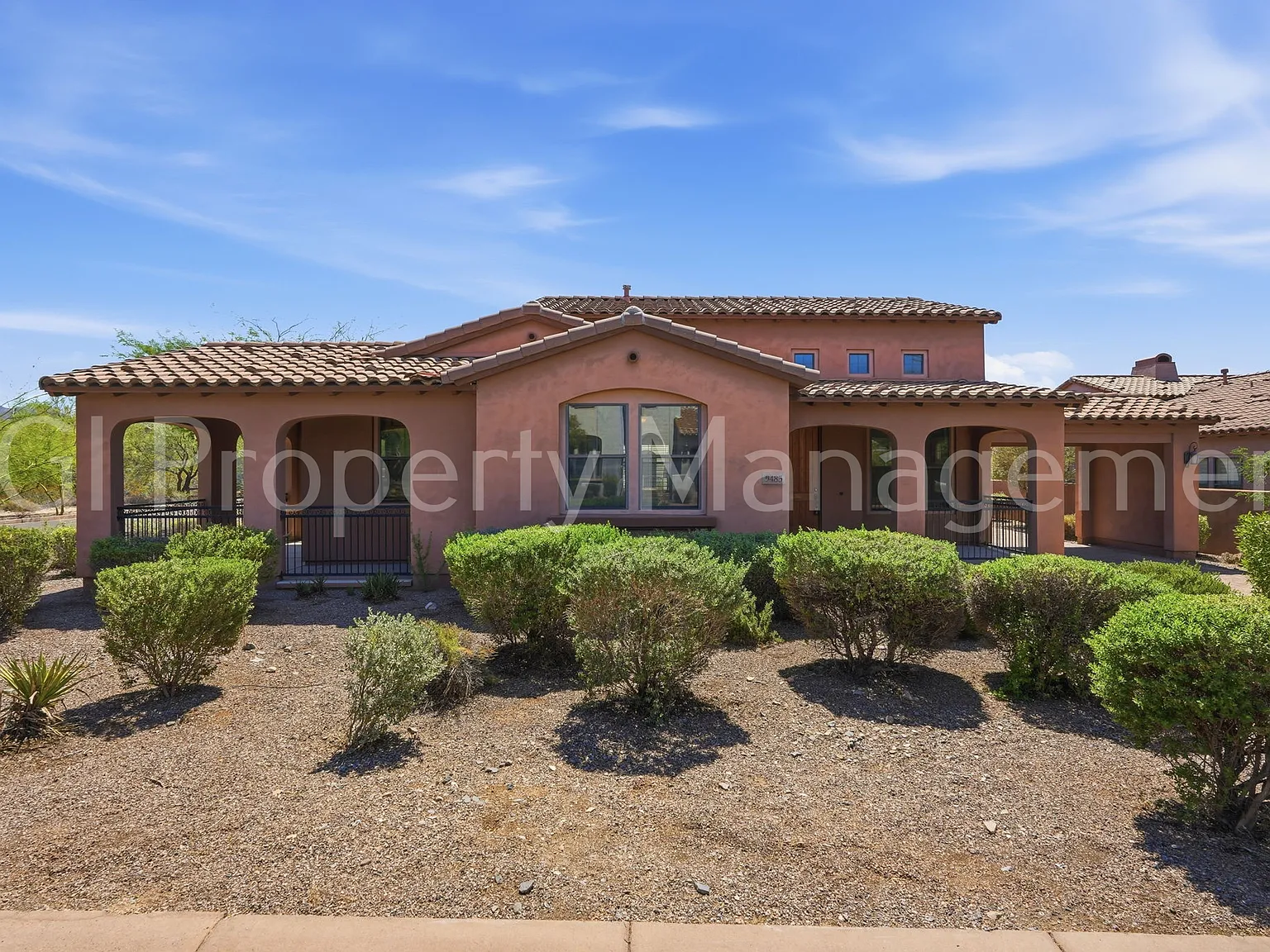 Luxury home in DC Ranch with private pool — Photo 1