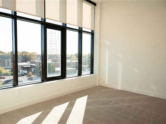 2nd image of 2940 Baltimore Ave #1501