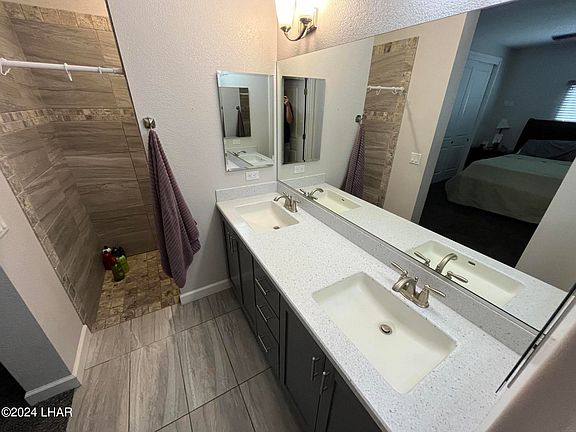 4th image of 3624 Hollister Dr #101