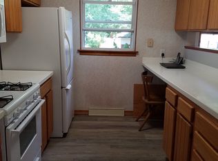 25 Clarendon Dr, Binghamton, NY 13901