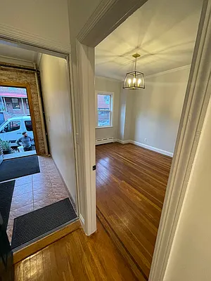 Rented by Hudson Exclusive Inc | media 54