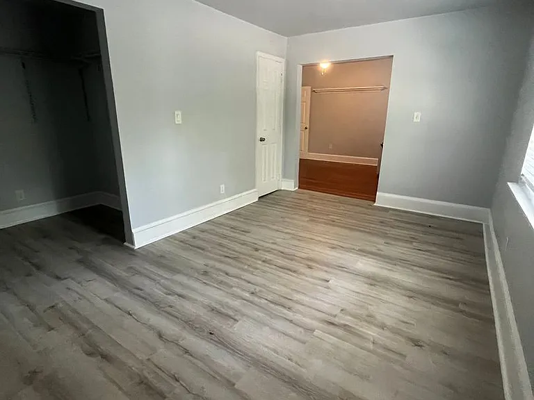 111 Columbia Dr #1 — Photo 14