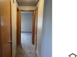 1828 Loomis St, Rockford, IL