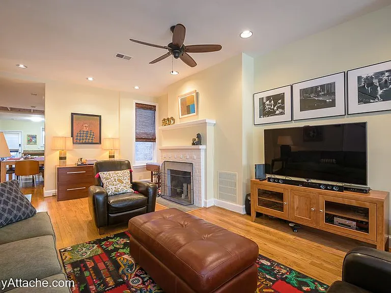 224 E St NE — Photo 18