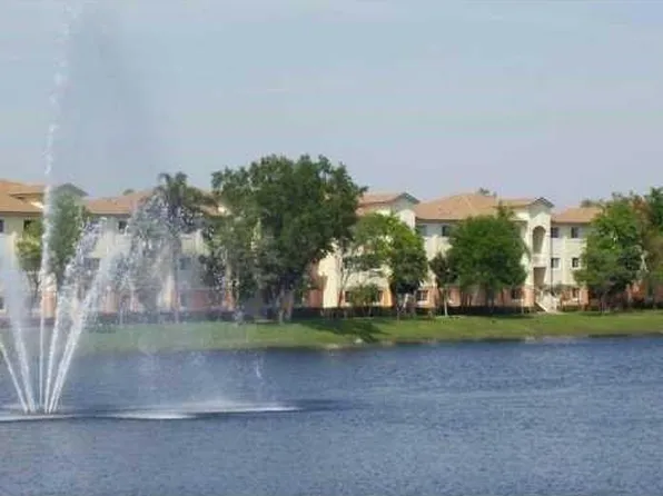(undisclosed Address), Hollywood, FL 33021