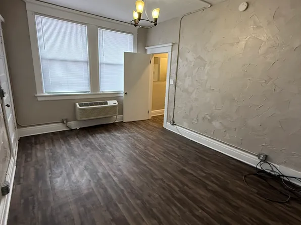 6200 Ballard Ave #2, Lincoln, NE 68507