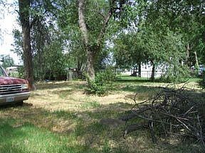 2nd image of 1305 Central Dr