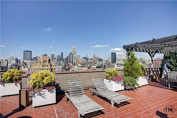 Sold by DSA Realty | media 10
