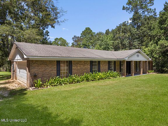 3rd image of 2236 Brookside Dr