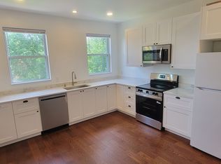 4313 Stanley St, Pittsburgh, PA 15207
