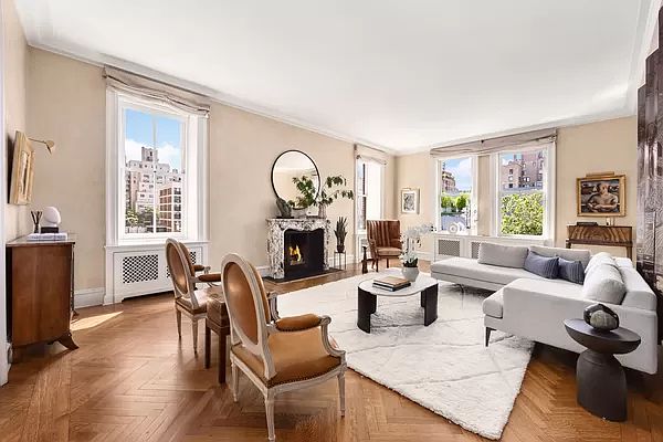 1st image of 812 Park Ave #8/9E