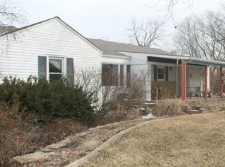7945 NW Fox Rd, Kansas City, MO 64152