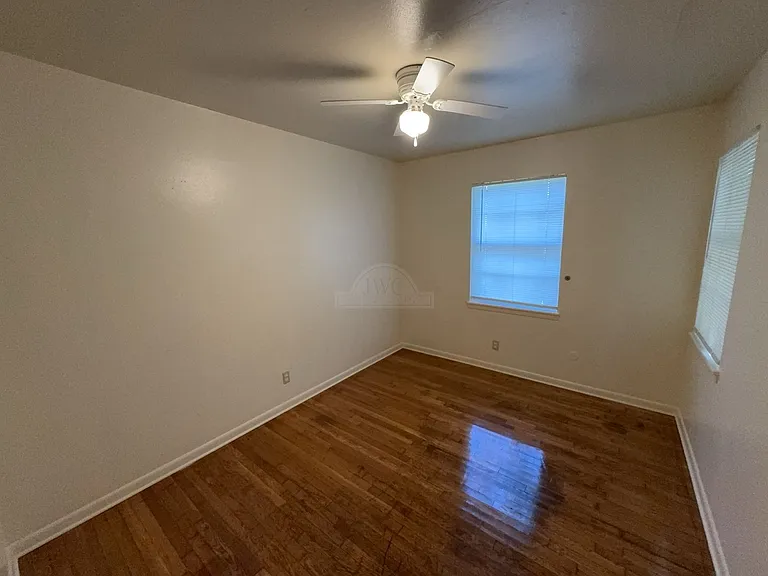 3105 June St — Photo 12