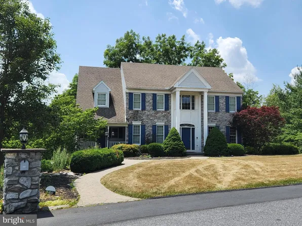 6410 Gallop Rd, Harrisburg, PA 17111
