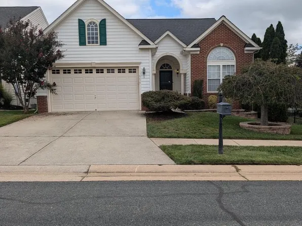 5619 E Kesslers Xing, Fredericksburg, VA 22407