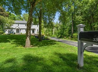 33 Russett Hill Rd, Sherborn, MA 01770