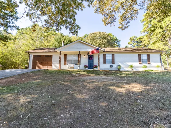 14 Crossridge Dr SE, Silver Creek, GA 30173