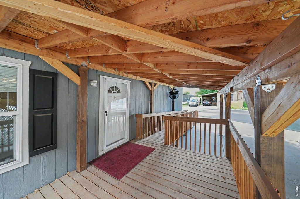 1428 Sunset Pl #20