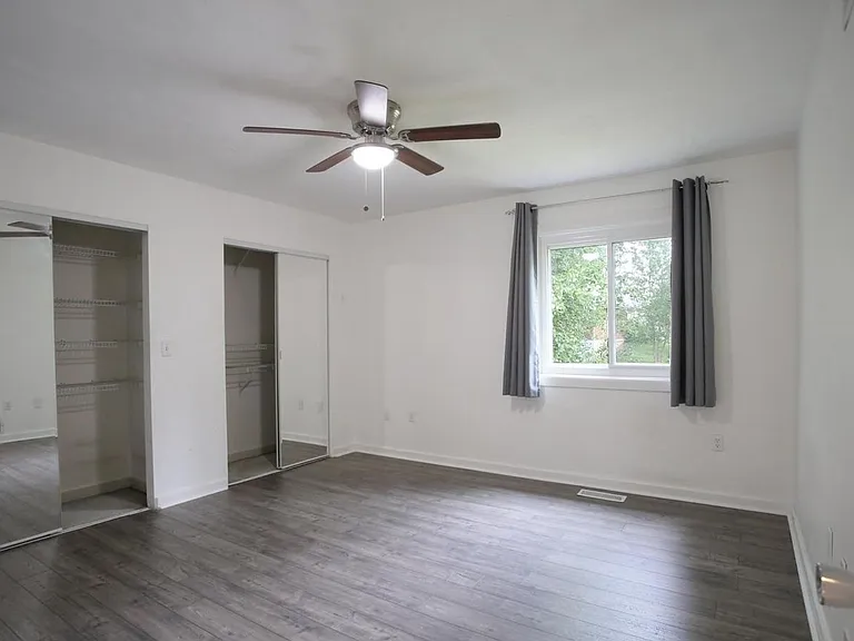 1901 Mountain View Rd — Photo 17