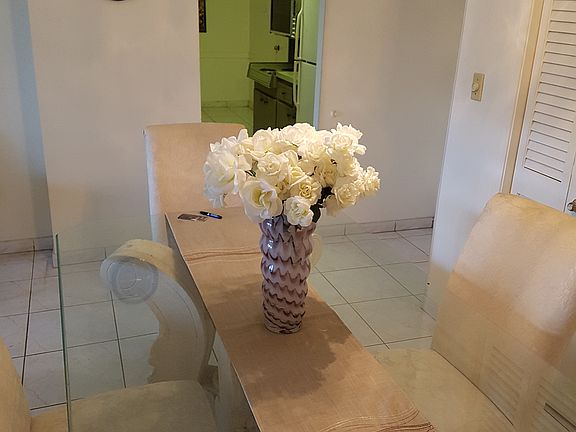 5th image of 4400 Hillcrest Dr APT 209