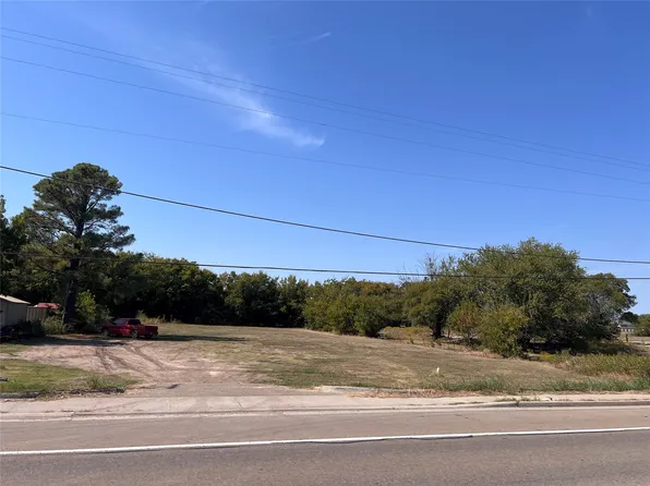 1523 N State Highway 121, Bonham, TX 75418