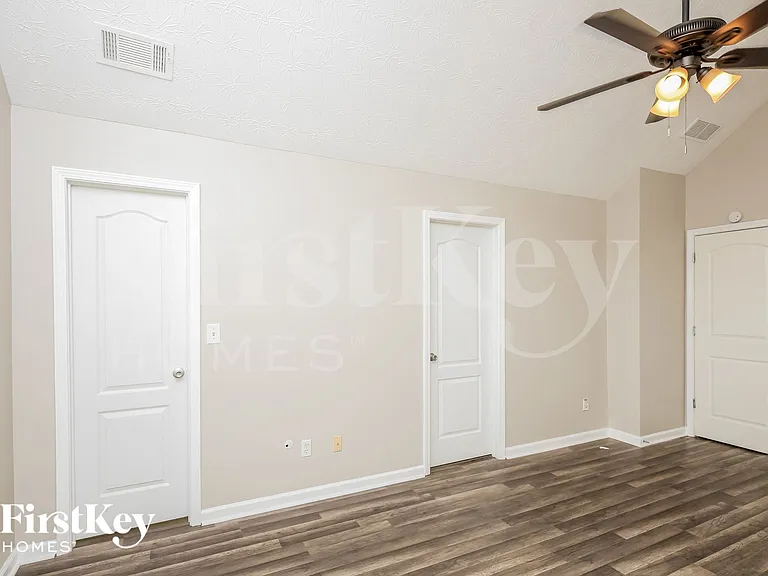 140 Pendergrass Farms Cir — Photo 7
