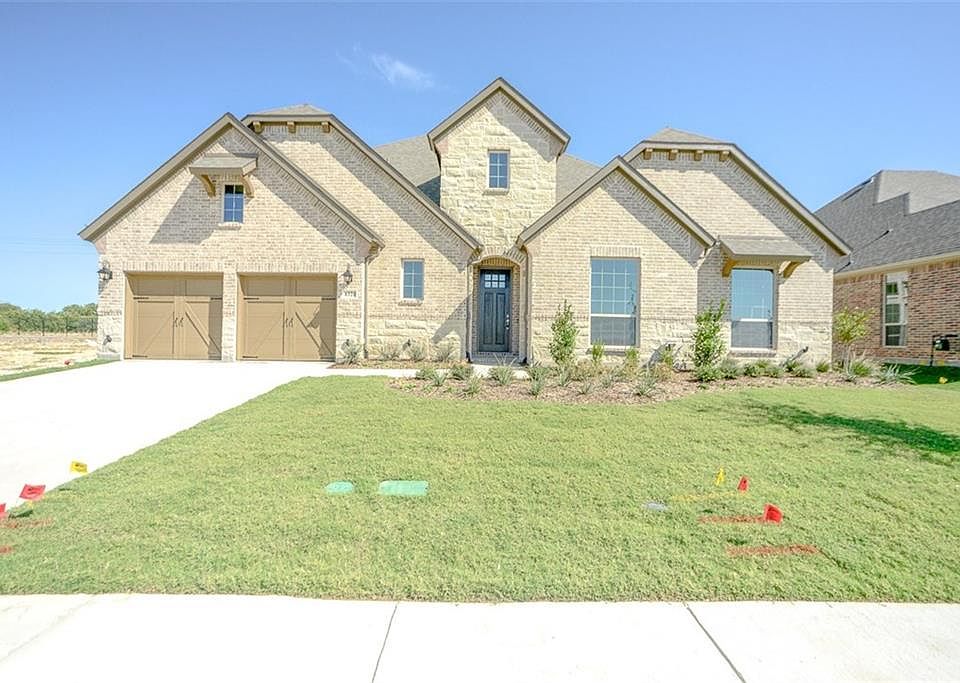 1st image of 4320 Heavenly Ln
