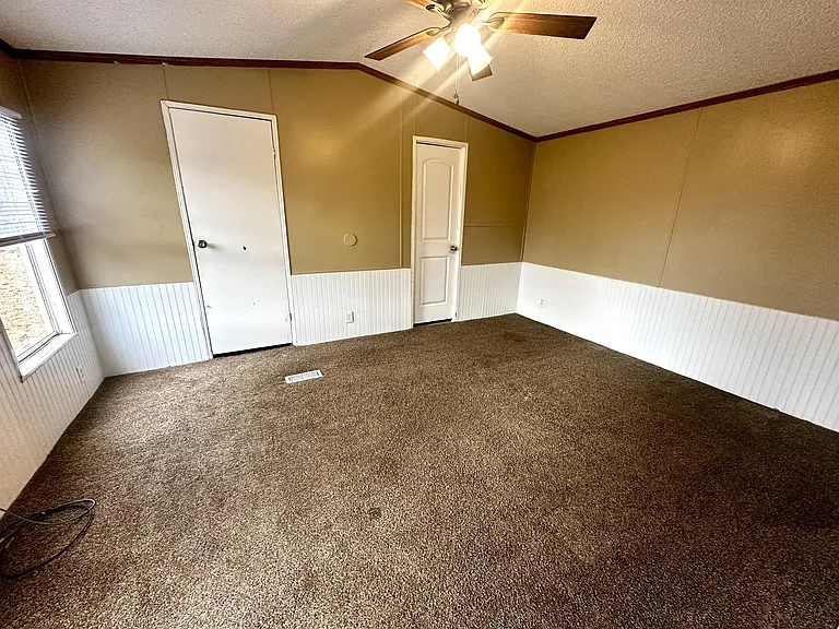 6175 Sapling Dr — Photo 18