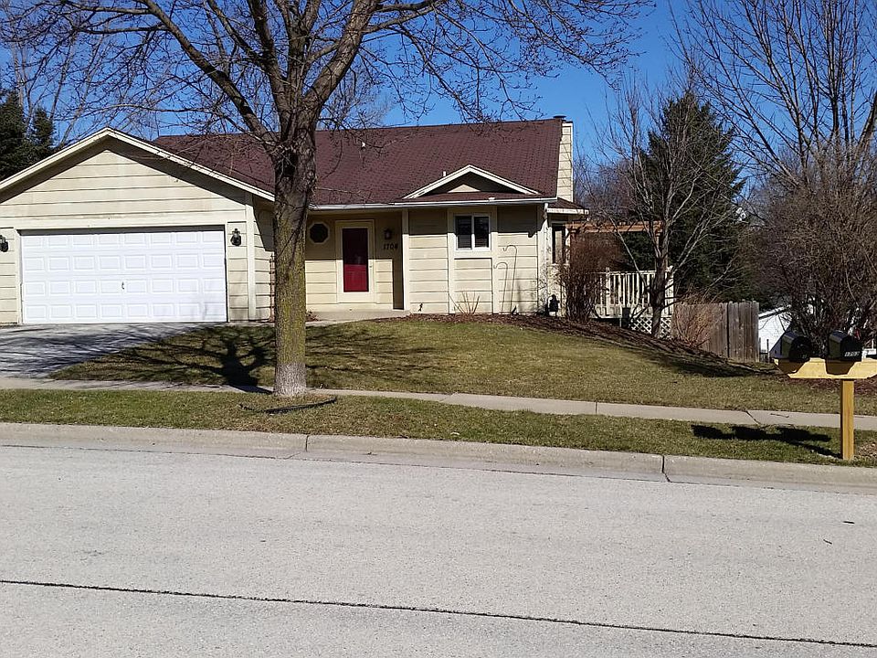 1st image of 1704 Erin Ln