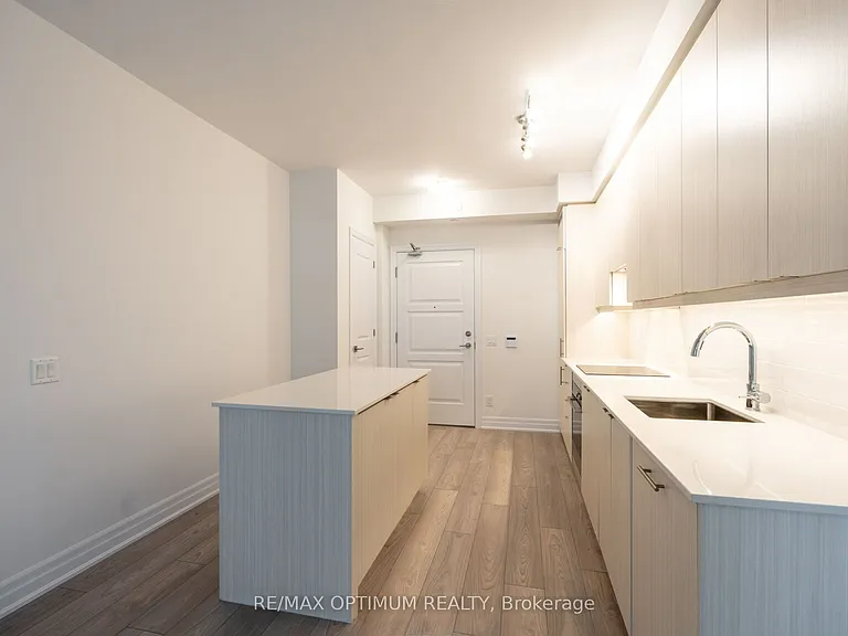 36 Elm Dr W #2102 — Photo 4