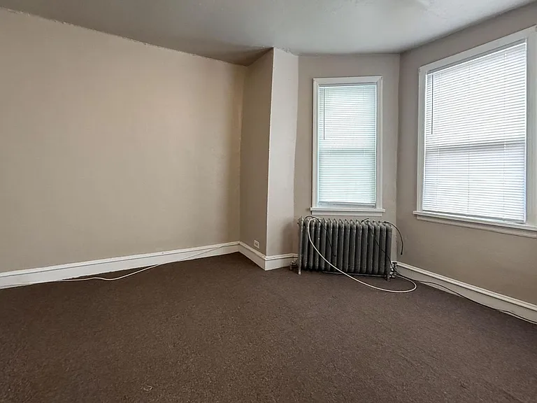 1456 N 56th St — Photo 5