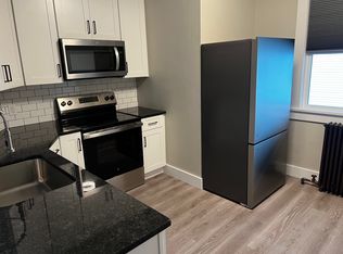 5 Elm St, South Deerfield, MA 01373