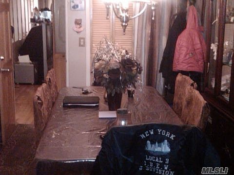 5th image of 2265 46th St