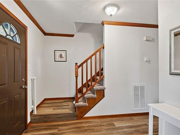 3rd image of 3407 Wisecamp Ct