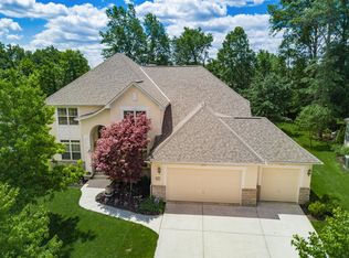 8656 Coldwater Dr, Powell, OH 43065