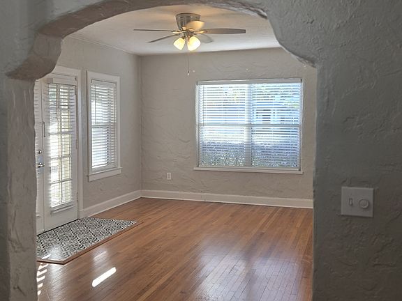 5th image of 222 Snell Isle Blvd NE #1