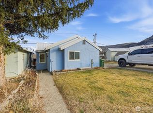 117 Young St, Grand Coulee, WA 99133