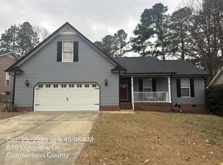 618 Longview Dr, Fayetteville, NC 28311