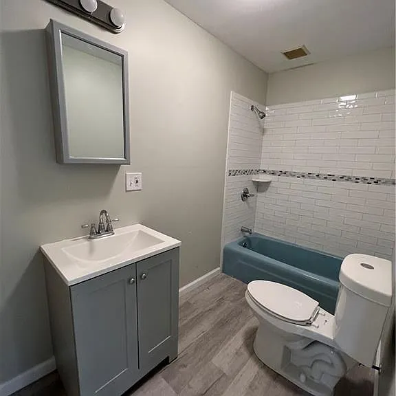 44 Highview Ter — Photo 1