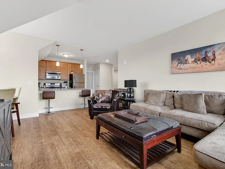 63 E Main St #301 — Photo 6