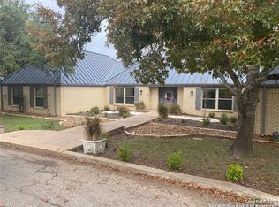 736 Willow Ridge Dr, San Marcos, TX 78666