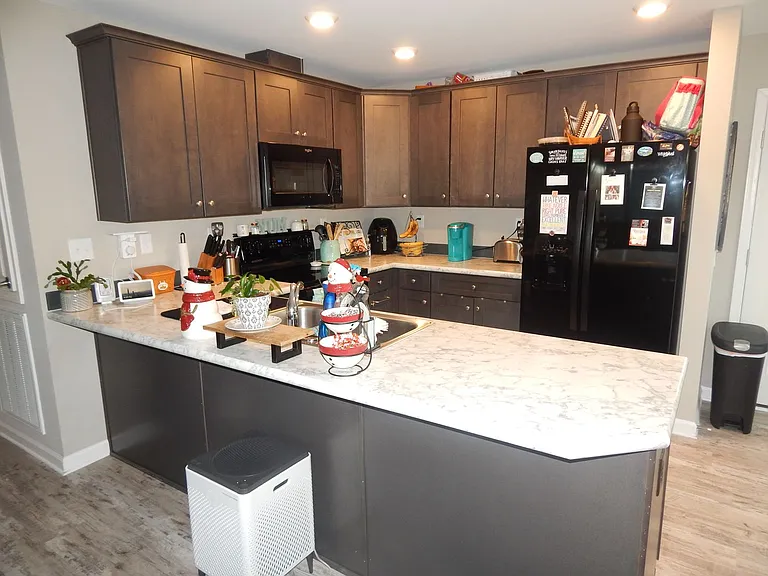 180 Economy St — Photo 5