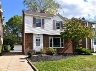 2203 Brockway Rd, University Heights, OH 44118