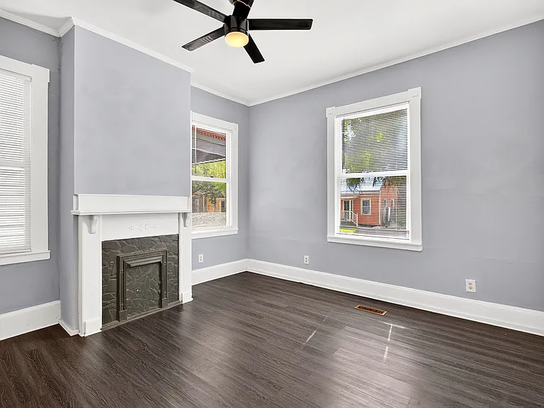 1419 Barnard St #A — Photo 4