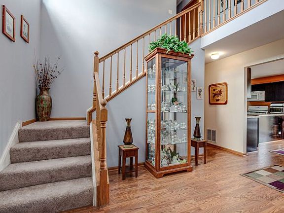 5th image of 1248 E Essex Ct