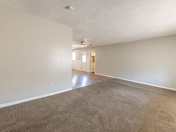 2nd image of 5005 39th St