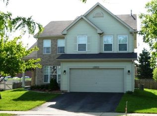 13855 S Petersburg Dr, Plainfield, IL 60544